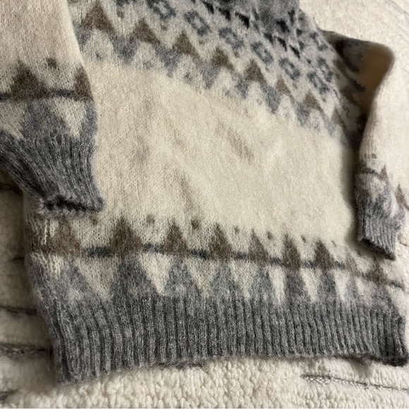 Vintage Icelandic Fairisle Sweater - Picture 4 of 6